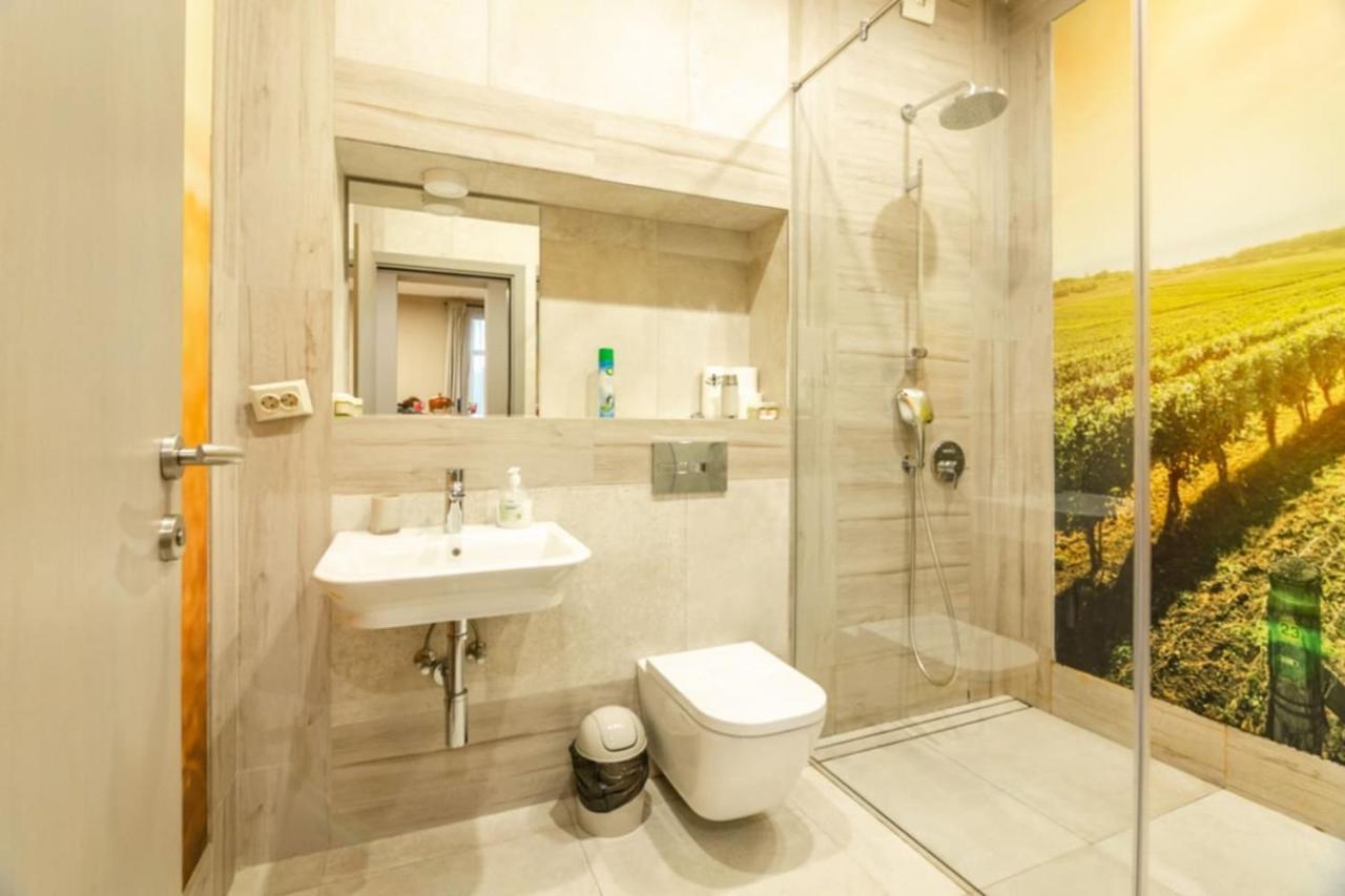 1 Bedroom Wine Journey Sofia Exterior photo